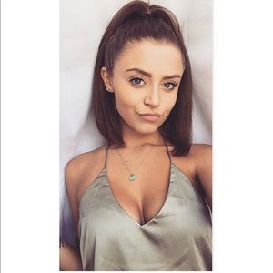 Meet your Posher, Grace